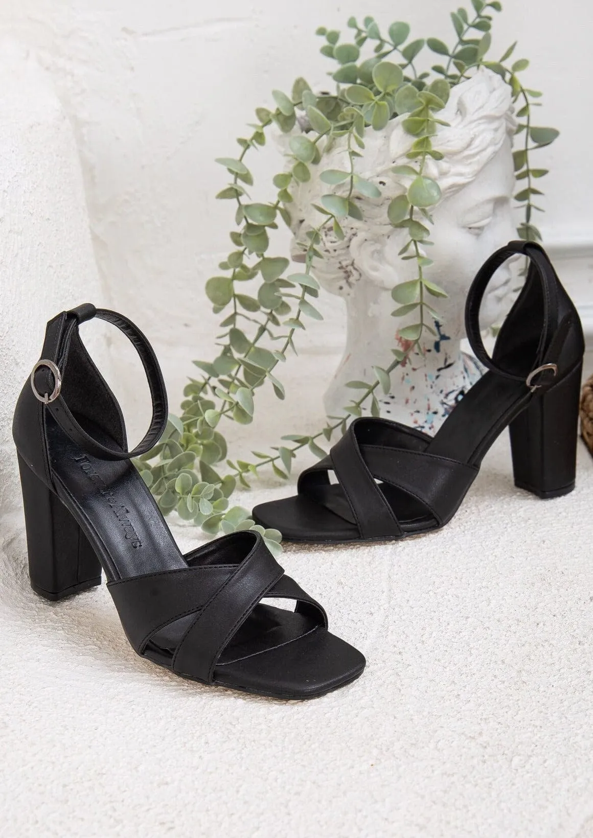 Amelia Vegan Leather Heeled Sandals | Black