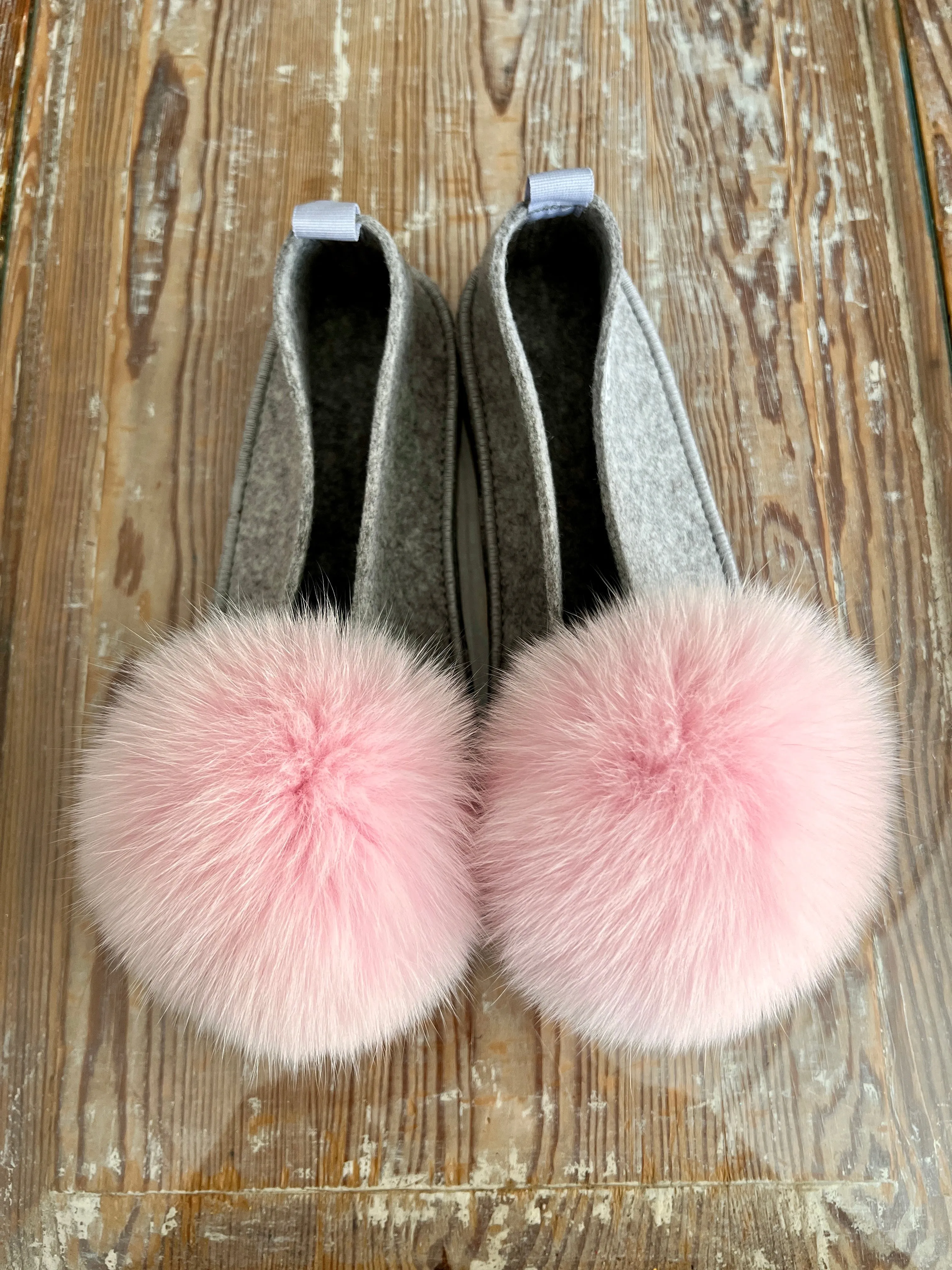 BLUSH GREY slippers