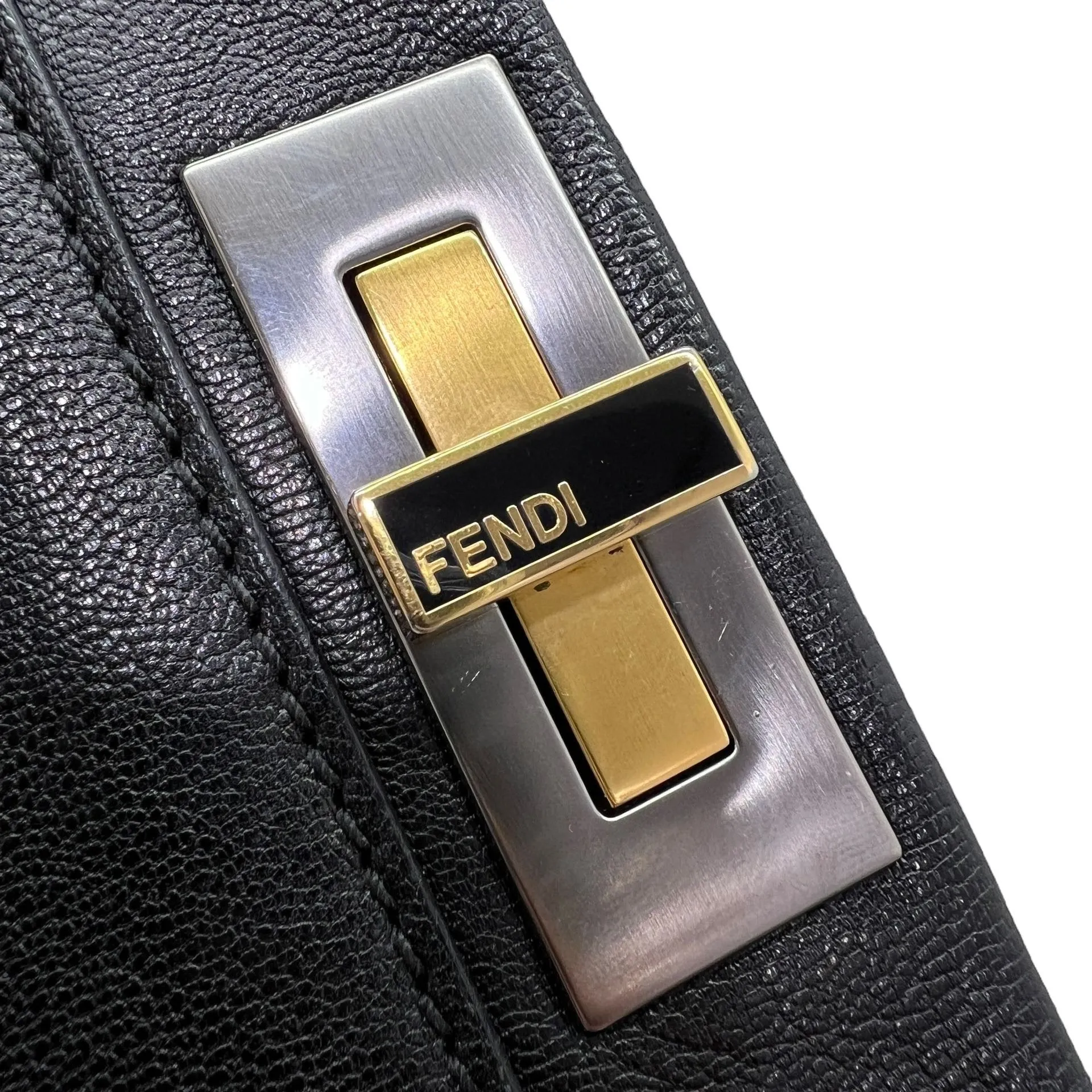 FENDI PEEKABOO BORSA IN PELLE CON TRACOLLA