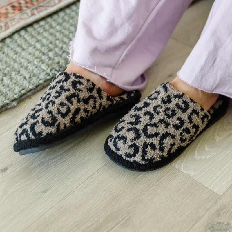 Fuzziest Super Soft Feet Animal Print Slippers In Mocha