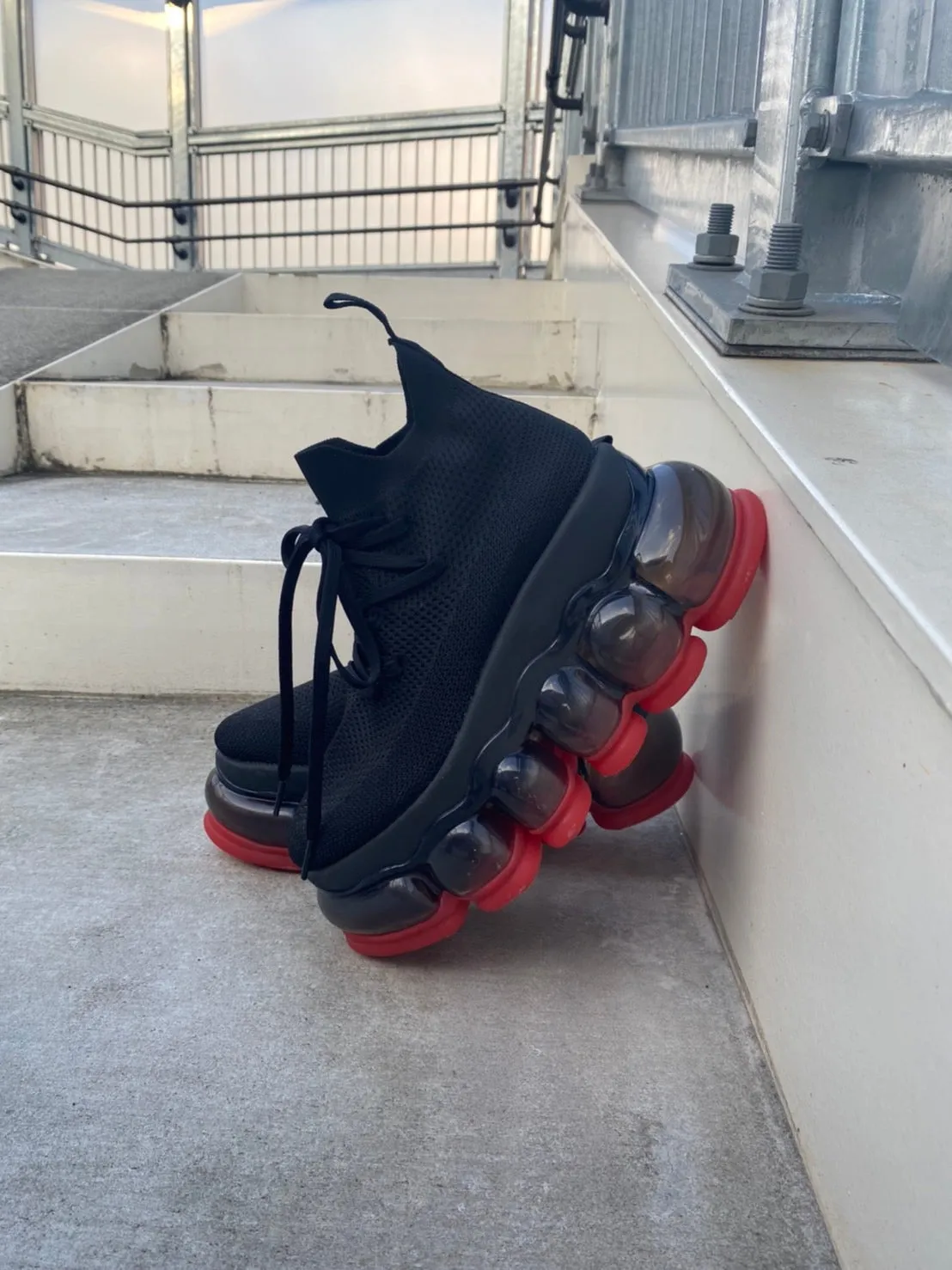 New "Jewelry" High Shoes / Red Black