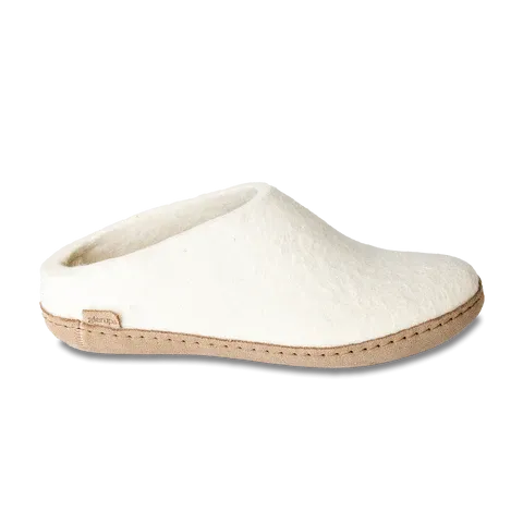 Slip-on with Leather Sole - White