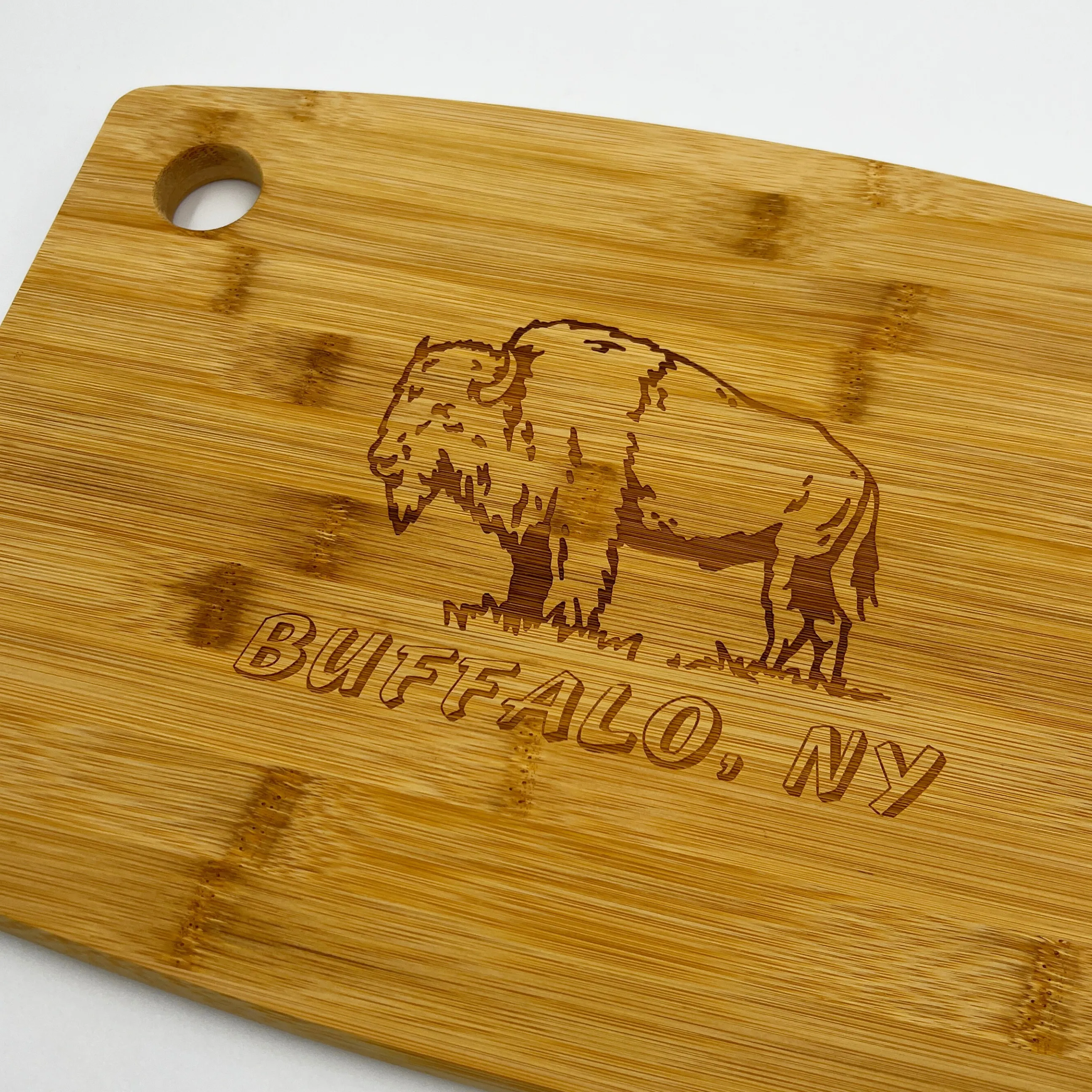 Standing Bison Buffalo, NY Bamboo Cutting Board